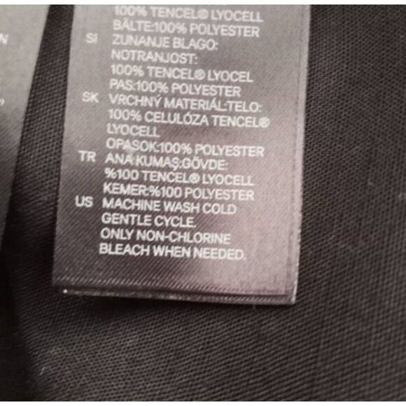 H&M CONSCIOUS COLLECTION BLACK WRAP BLAZER SZ.12 EUC. - Picture 9 of 10